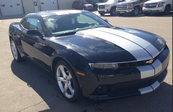 Cattlemen's Ball of Nebraska 6-06-2015 raffle - 2015 Chevy Camaro 1LT Coupe - right front