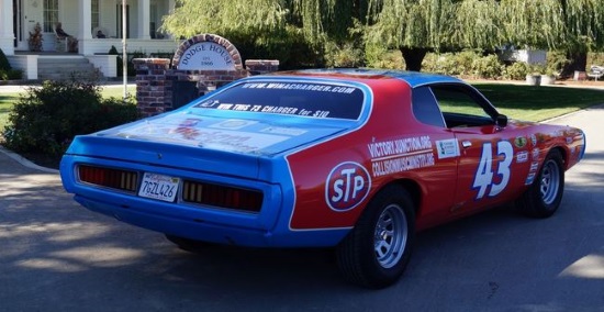 Ebenezer Church 10-03-2015 - raffle - 1973 Dodge Charger 500 - right rear