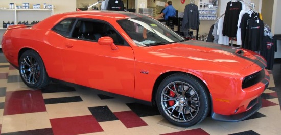 harbor-house-ohio-12-10-2016-raffle-2016-dodge-challenger-srt-392-right-front