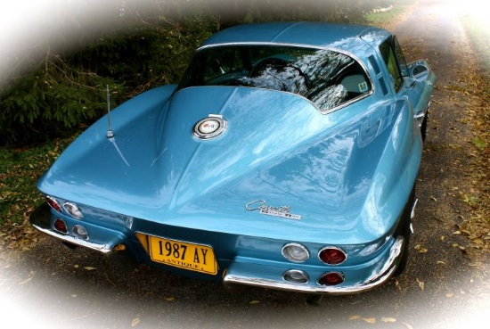 Valiant Virginians 7-30-2017 raffle - 1965 Corvette Sting Ray Coupe - rear 