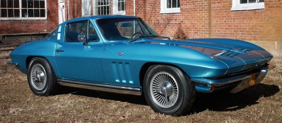 Valiant Virginians 7-30-2017 raffle - 1965 Corvette Sting Ray Coupe - right side front 