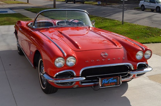 Saint Bernard Catholic Church 8-19-2017 raffle - 1962 Corvette Convertible, 327-340 HP - right front.side