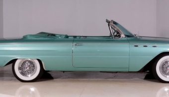 Warren Easton Charter High School Foundation 11-28-2017 raffle - 1961 Buick Le Sabre Convertible - right side top dn