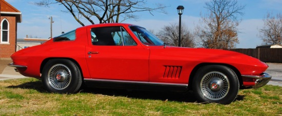 St. Bernard Church 8-18-2018 raffle - 1967 Corvette Coupe - right side 