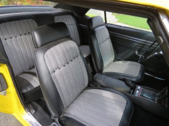 Thunder Bay Museum 9-04-2018 raffle - 1969 Camaro RS - Interior