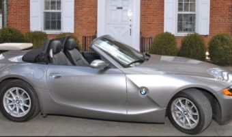 Kent Memorial Library 10-28-2018 raffle - 2003 BMW Z4 Roadster - close up