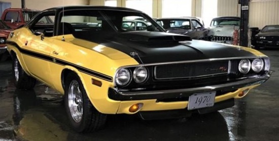 Thunder Bay Museum 7-27-2019 raffle - 1970 Dodge Challenger R T Tribute - right front 