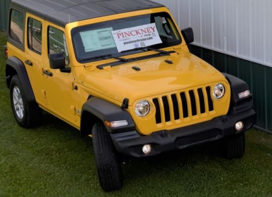 Father Gabriel Richard High School 12-20-2019 raffle - Win a New Jeep or $30,000 Cash - rifht front close 