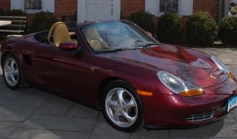 Kent Memorial Library 10-27-2019 raffle - 2000 Porsche Boxster Roadster - right front