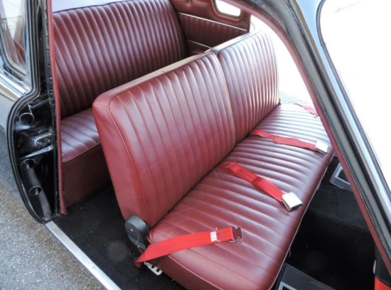 Studebaker Drivers Club 4-04-2020 raffle - 1960 Studebaker Hawk - front seat. 