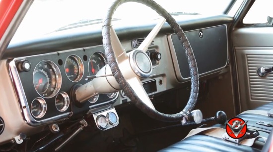 V8s for Vocations 6-13-2020 raffle - 1967 Chevrolet C-10 Pickup ( Taxes Paid ) - interior dash 