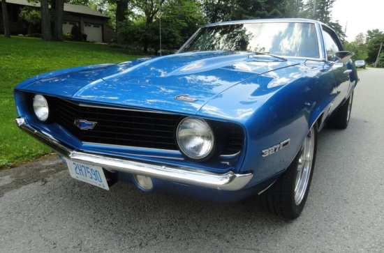 Thunder Bay Museum 7-25-2020 raffle - 1969 Chevrolet Camaro - left front 