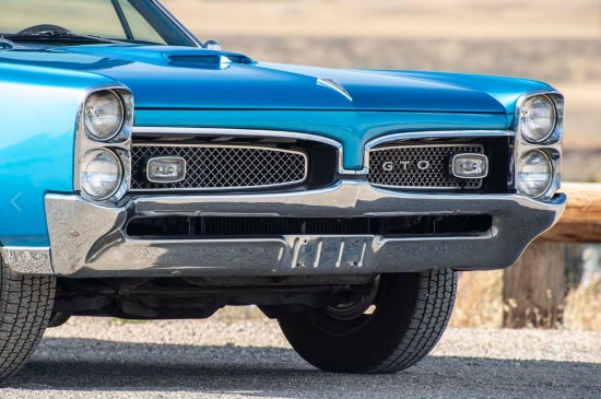 Buffalo Bill Center of thee West 9-19-2020 raffle - 1967 Pontiac GTO - right front. 