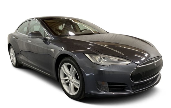 Friends of Rogers Center 10-21-2020 drawing - 2015 TESLA Model S Electric Car - right front 