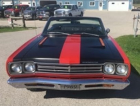 Rotary Club of Fenelon Falls 7-01-2021 drawing - 1969 Plymouth Road Runner Convertible 440 - front.#2 