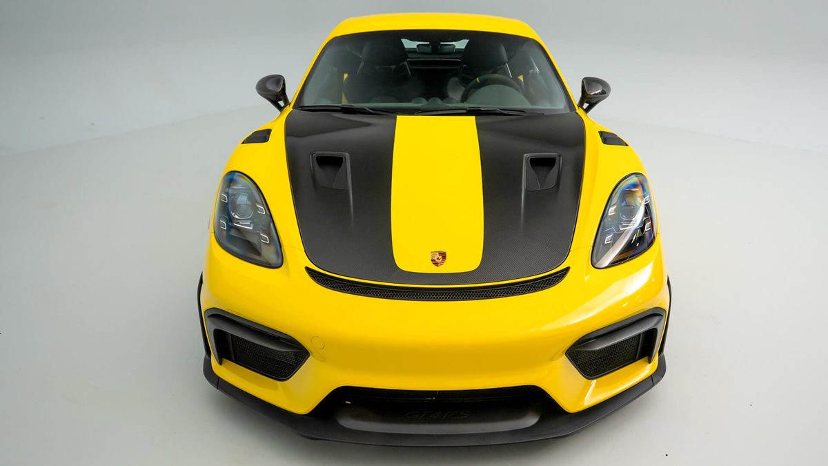 2025 Porsche GT4 RS