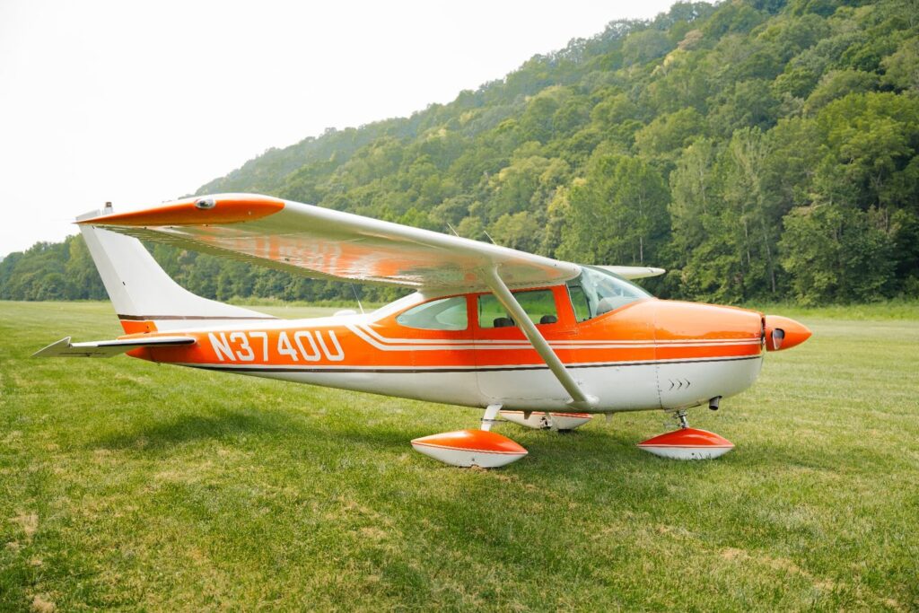 1963 Cessna 182G raffle