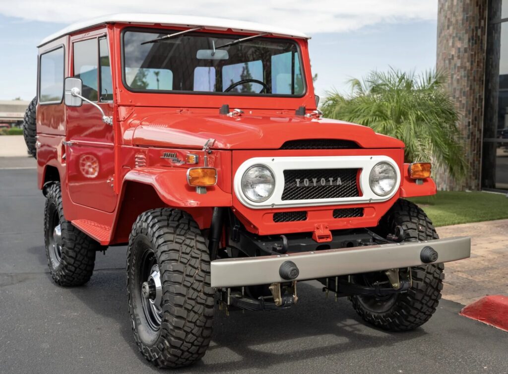 1972 Toyota Land Cruiser FJ40 raffle