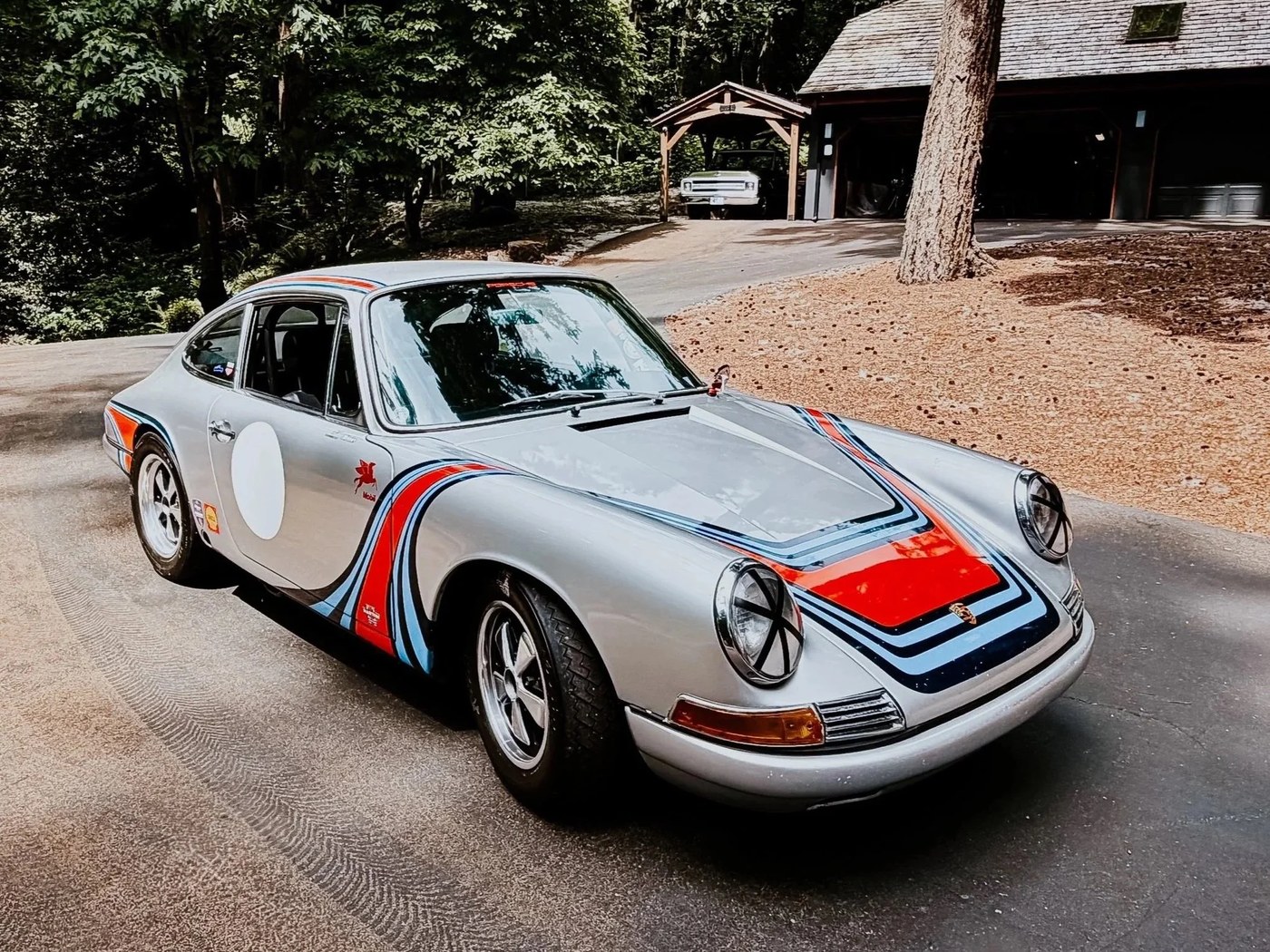 1967 Porsche 911S front three-quarter view